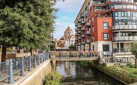 River View - Kingston