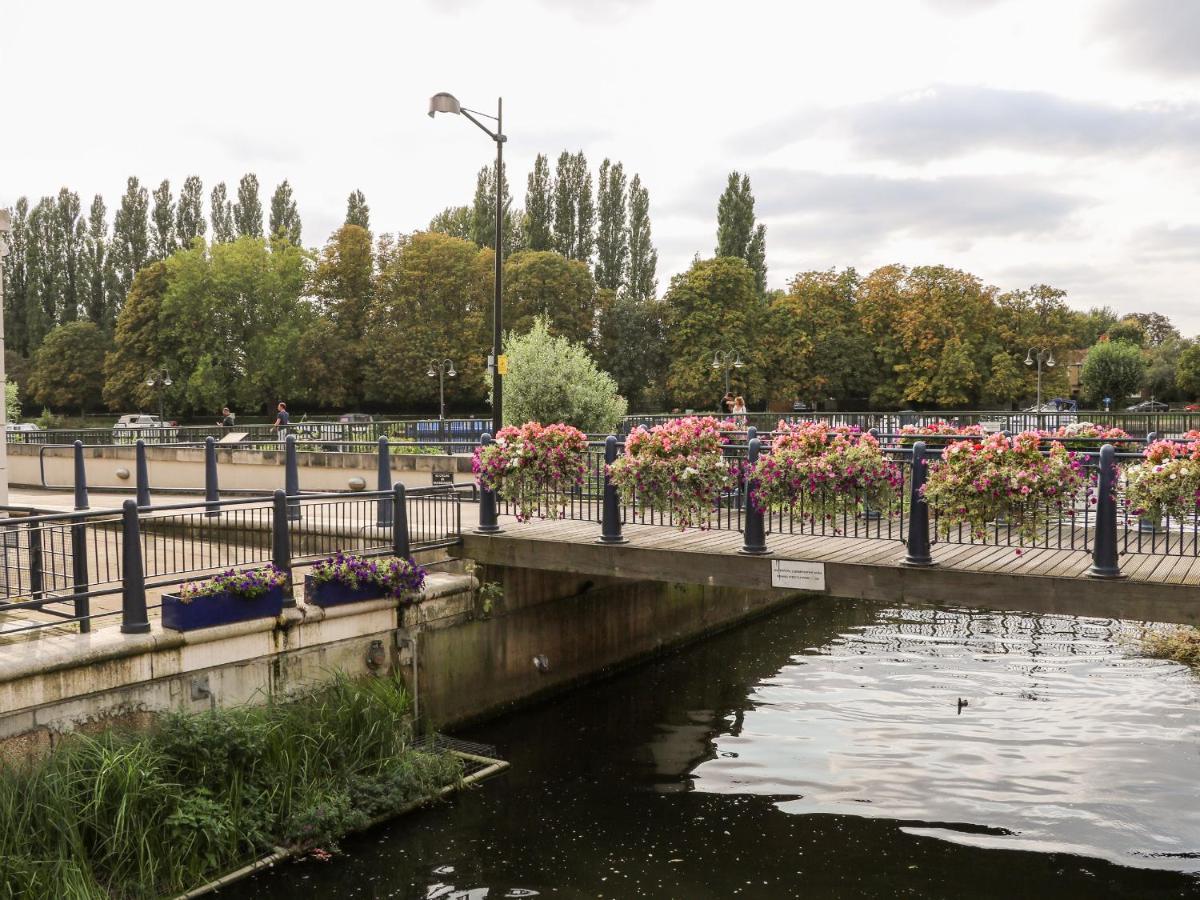 River View - Kingston Kingston upon Thames (Greater London) Exterior photo