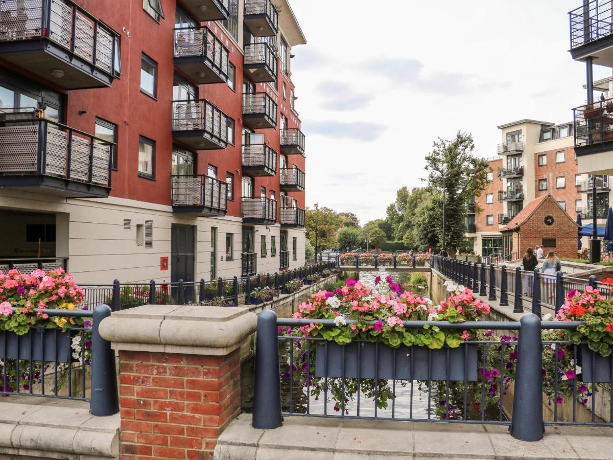 River View - Kingston Kingston upon Thames (Greater London) Exterior photo