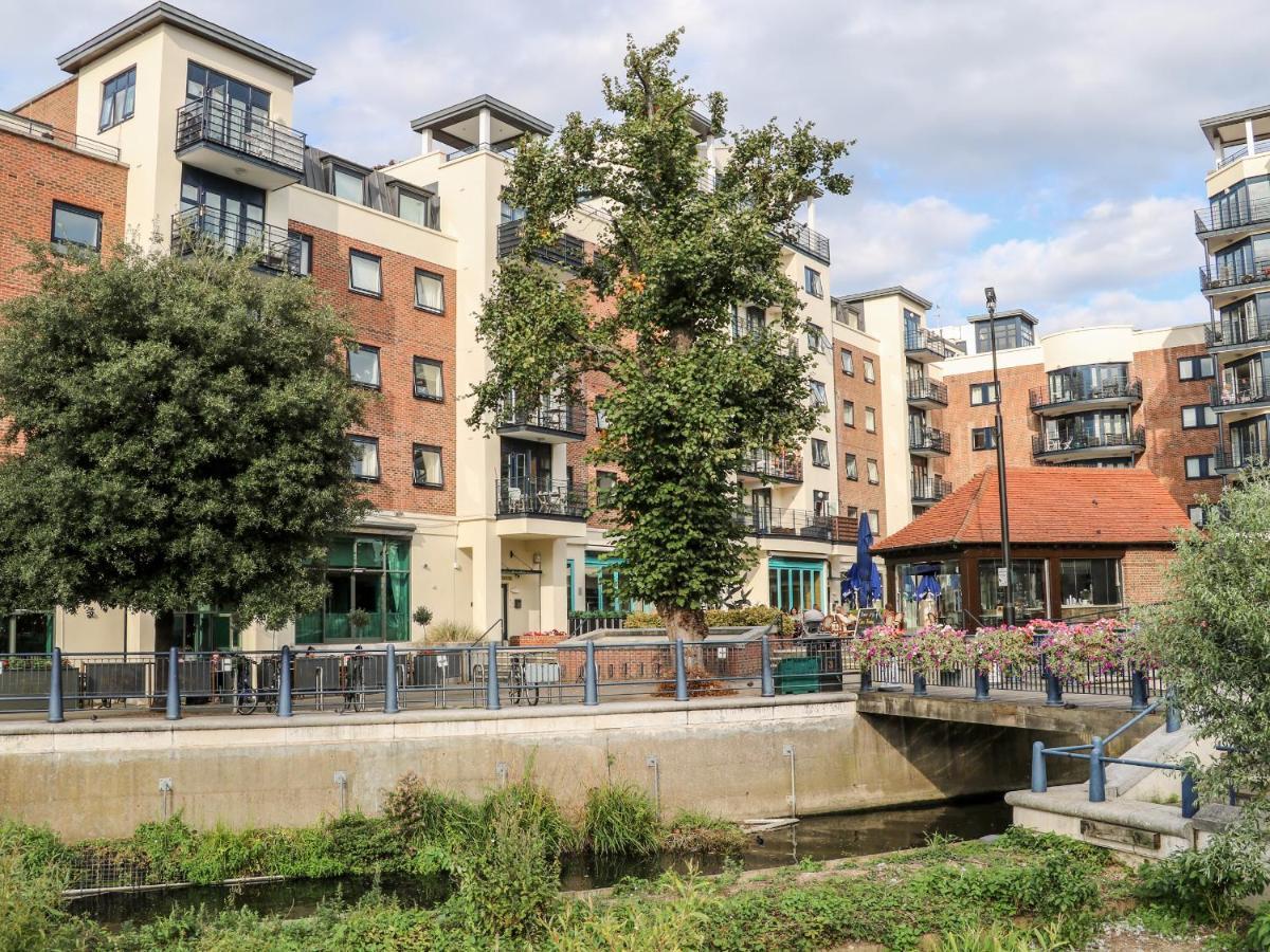 River View - Kingston Kingston upon Thames (Greater London) Exterior photo
